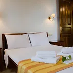 Apartment Guesthouse Enastron *