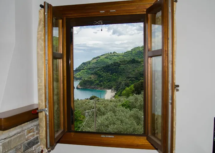 Guesthouse Enastron *